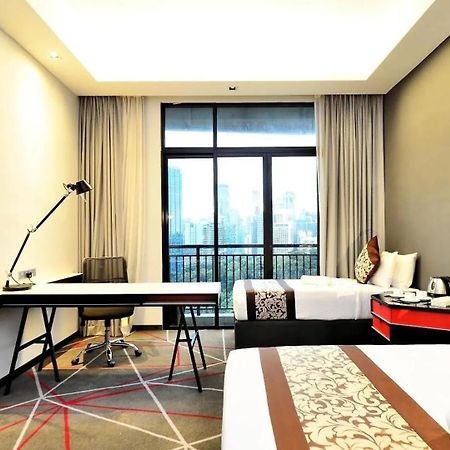 Red M101 By Oak Tree Apartment Куала Лумпур Екстериор снимка