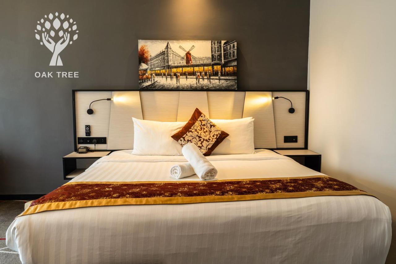 Red M101 By Oak Tree Apartment Куала Лумпур Екстериор снимка