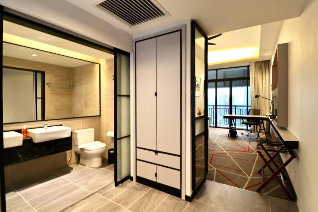 Red M101 By Oak Tree Apartment Куала Лумпур Екстериор снимка