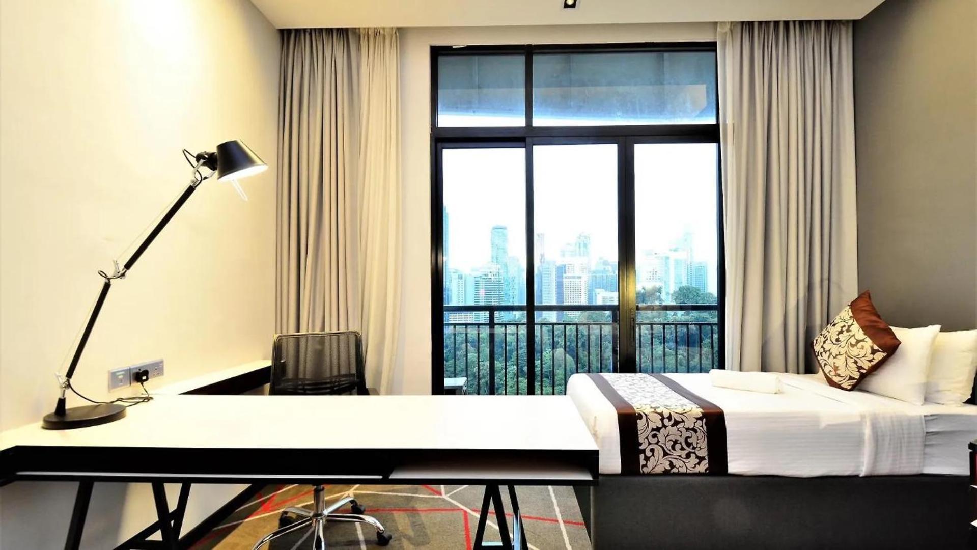 Red M101 By Oak Tree Apartment Куала Лумпур Екстериор снимка